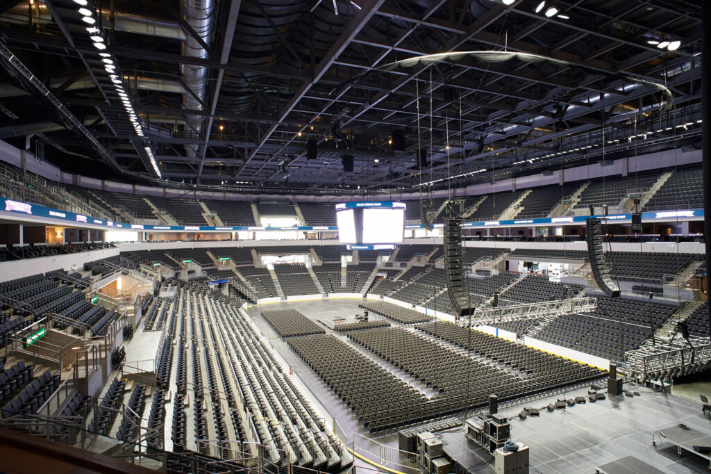 Denny-Sanford-Premier-Center-2